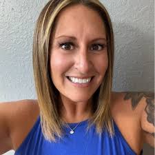 I am hiring! Looking for 2 highly motivated individuals to join my team at  The North Face. In search of candidates who can demonstrate an ability to  be attentive to details, managing