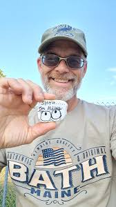 Found another one! и SHHH I'm Hidig ٨۸۵ SENUINE WALITY QUALITY ORIGINAL  COITITHE UINE AUTHENTIE ΒАТН H ww & BAT 山 MIUL 山1 SETAA ภนภนน Ε MAIN MEYED  ม JI واد