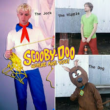 Eventualmente, ella entrenó a shaggy y fred cuando se trata de atrapar al minotauro. Pin On Costumes And Props