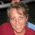 Lori Urbanek's Instagram, Twitter & Facebook