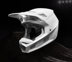 Who wears the fox v3 helmet? Fox Racing Meet Team V3 Milled