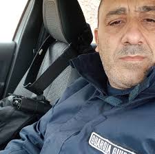 Oggi abbiamo regalato un sorriso a questi splendidi bambini OGNI giorno ci  arrabbiamo per scemenze;PER FUTILI MOTIVI; RICORDATEVI SIAMO UOMINI  FORTUNATI,QUESTO E IL VERO DOLORE VEDERE QUESTI SPLENDIDI BAMBINI SOFFRIRE;  OGGI CON