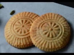 معمول التمر الهش بعجين الحليب المكثف Dates Cookies Youtube Arabic Food Lebanese Desserts Middle Eastern Desserts