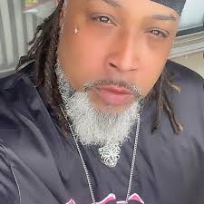 No tickets 🎟️ no skates 🛼