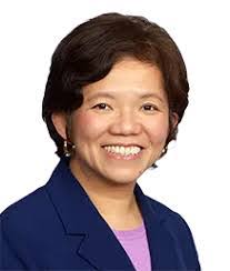 Christina Beyer's Instagram, Twitter & Facebook