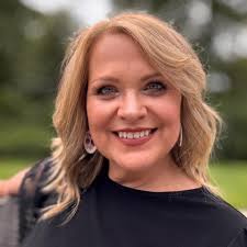 Amanda Oaks Little (@aolittle)