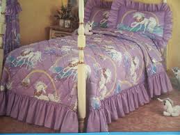 Hello,looking for the detailed review of best bedspreads? Vtg Bedspread Blanket 80 S Unicorns Rainbows Full Sears Usa Young At Heart Unicorn Bedding Unicorn Bed Sheets Unicorn Bed Set