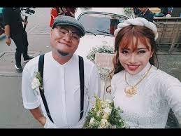 Thời gian gần đây, ca sĩ lương minh trang và đạo diễn hoàng xuân vinh (vinh râu) luôn sánh bước đến các sự kiện làm dấy nên những câu hỏi về mối quan hệ của cặp đôi. Toan Cáº£nh Ä'am CÆ°á»›i Vinh Rau LÆ°Æ¡ng Minh Trang Co Dau Hat Khiáº¿n Vinh Rau Khoc Youtube