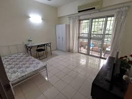 April 2018 location seri maya condo, jalan jelatek, kuala lumpur very good place to relax after hardworking day! Balcony Room Seri Maya Condo Female Only Property Rentals On Carousell