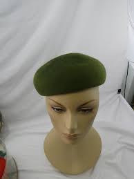 Trio Of Vintage Hats In Hatbox!