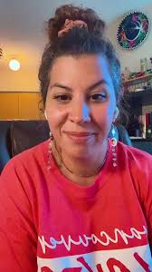 Chismesito Rico con @marcoesccer, hablando de la obra maravillosa “Camino y  Despedida” que se presenta este viernes 29 y sábado 30 de agosto en el  @roundhousecc , Vayan a comprar sus boletos 🎫! Link ...