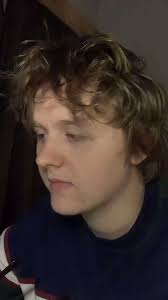 @LewisCapaldi's video Tweet