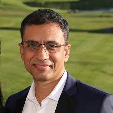 Javed Roshan's Instagram, Twitter & Facebook