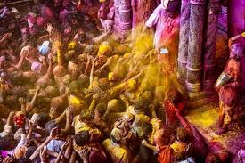 The traditional lathmar holi in barsana is famous in all around the world and tourists come to witness & enjoy holi festival. Holi Festival Of Vrindavan Mathura 2021 New Delhi