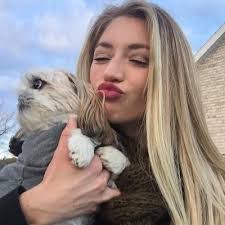 Avery Lindley's Instagram, Twitter & Facebook