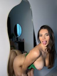 Diana Onisor on X: t.coFLuCMGJ8Z0 💦 t.coQU1hM8ROwJ  X