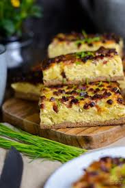 Hessicher Salzekuchen Rezept Brotkuchen Mit Kartoffeln Und Speck Vom Blech Ina Is S T Kartoffelkuchen Brotkuchen Speckkuchen Kartoffelkuchen