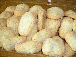 La ricetta di questi biscotti alle mandorle è molto semplice da realizzare, è un biscotto ottimo anche per chi ha problemi di intolleranza al glutine o lattosio. Pasta Di Mandorle O Pasta Reale Siciliana Ricetta Calorie Storia