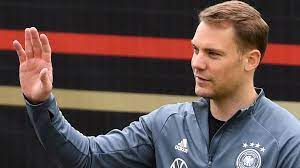 Wenn der junge manuel neuer auf der tribüne saß. Tst9rbt4xyobum