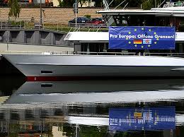 Best offer.30pcs cutlery set dinnerware set knife forks spoons dessert fruit set kitchen black gold stainless steel printing dishwasher fit home & garden » kitchen,dining & bar free shipping worldwide! Hirek Doneck Euroflex