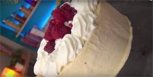 Recette Vacherin Glace A La Vanille Et Aux Framboises En Video Recette Recette Vacherin Vacherin Glace Vacherin
