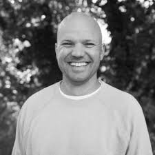 I'd bet that the OG Eddie Spaghetti, aka the carpet whisper, knows the  manuf/style/color you are standing