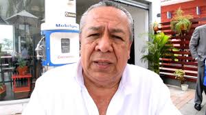 El gobernador del Distrito 4400 de los Rotary International, Anibal Robles,  estuvo de visita en Babahoyo y realizó un recorrido por la ciudad junto al  equipo del #Rotary Club de esta ciudad. Nos ...