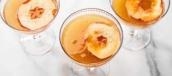 Bourbon, aromatic bitters, lemon, large ice block, demerara sugar syrup and 1 more. 31 Bourbon Cocktail Recipes To Try Tonight Epicurious