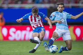 El ida y vuelta con el que inició el partido se fue pausando en la media cancha. Horario Y Donde Ver Pachuca Vs Chivas Jornada 2 Liga Mx Clausura 2020 Futbol Rf