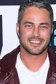 𝗦𝗔𝗬 𝗬𝗘𝗦 𝗜𝗙 𝗬𝗢𝗨 want Kelly Severide to continue in Chicago Fire❤️ 