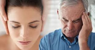 أعراض صداع التوتر منها ألم أعلى وجانبى الرأس اليوم السابع