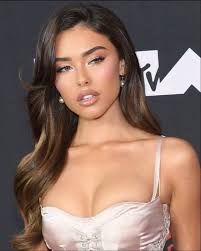 Charlene Payne (charlenemmakeup)