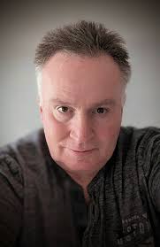 Hello, introduce myself with my photo