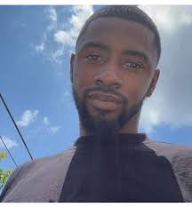 Dear life, Please don't make me cry again and again. I don't have any  shoulder to cry upon, I'm all alone.🙂✌🏻