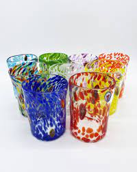 This murano glass charming set of vases has been realized with the ancient technique of glassblowing. Muranoglas Springen Kristallhintergrund Murano Im Web