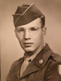 Paul Eugene Vinyard, age 94, of Paducah, Kentucky passed away February 22,  2022. He was born in Harrisburg, Illinois to the late Herman and Melissa  (Hine) Vinyard