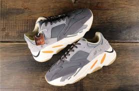 Yeezy Boost 700 Magnet Fv9922 Yeezy Yeezy Boost Yeezy Shoes