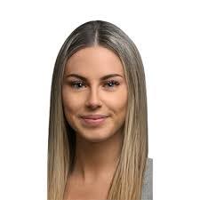 Linda Storch's Instagram, Twitter & Facebook