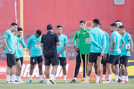 Com grupo definido, jardine comenta caminho da seleção brasileira na olimpíada de tóquio. Com Arana Titular E Guga No Banco Selecao Olimpica Testa Time Em Amistoso Superesportes