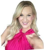 Nicole Savva's Instagram, Twitter & Facebook