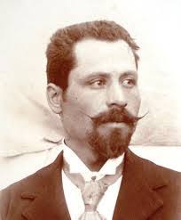 Anna Cillo's Instagram, Twitter & Facebook