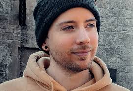 Tim Bliss Music & Downloads