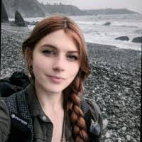 Vicky Lyons's Instagram, Twitter & Facebook