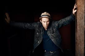 Tom Waits At 70 I Don T Wanna Grow Up Getintothis