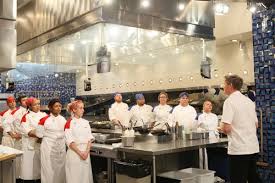 The world's first hell's kitchen restaurant, inspired by gordon ramsay's hit tv series hell™s kitchen turns up the heat at caesars palace las vegas hotel & casino. Hell S Kitchen Recap 5 29 14 Season 12 Episode 12 10 Chefs Again Celeb Dirty Laundry
