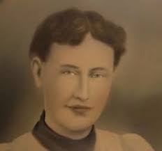 Elizabeth Ammons's Instagram, Twitter & Facebook