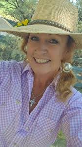 Jami Moon's Instagram, Twitter & Facebook