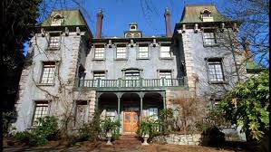 A hospice nurse working at a spooky new orleans plantation home finds herself entangled in a mystery involving the house's dark past. à¦Ÿ à¦‡à¦Ÿ à¦° Puno The Changelling House Halloween And The Skeleton Key
