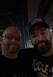 Artist in 3 or more bands/projects?