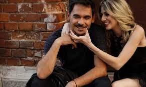 Costin gheorghe a divorţat în urmă cu aproximativ doi ani, iar povestea de iubire furtunoasă dintre el şi lidia buble ar fi avut loc în 2019. Prima ReacÈ›ie A Lui RÄƒzvan Simion DupÄƒ Imaginile Cu Lidia Buble È™i Fotbalistul Roman S A Intamplat In Timpul RelaÈ›iei De 5 Ani Dintre Cei Doi Impact